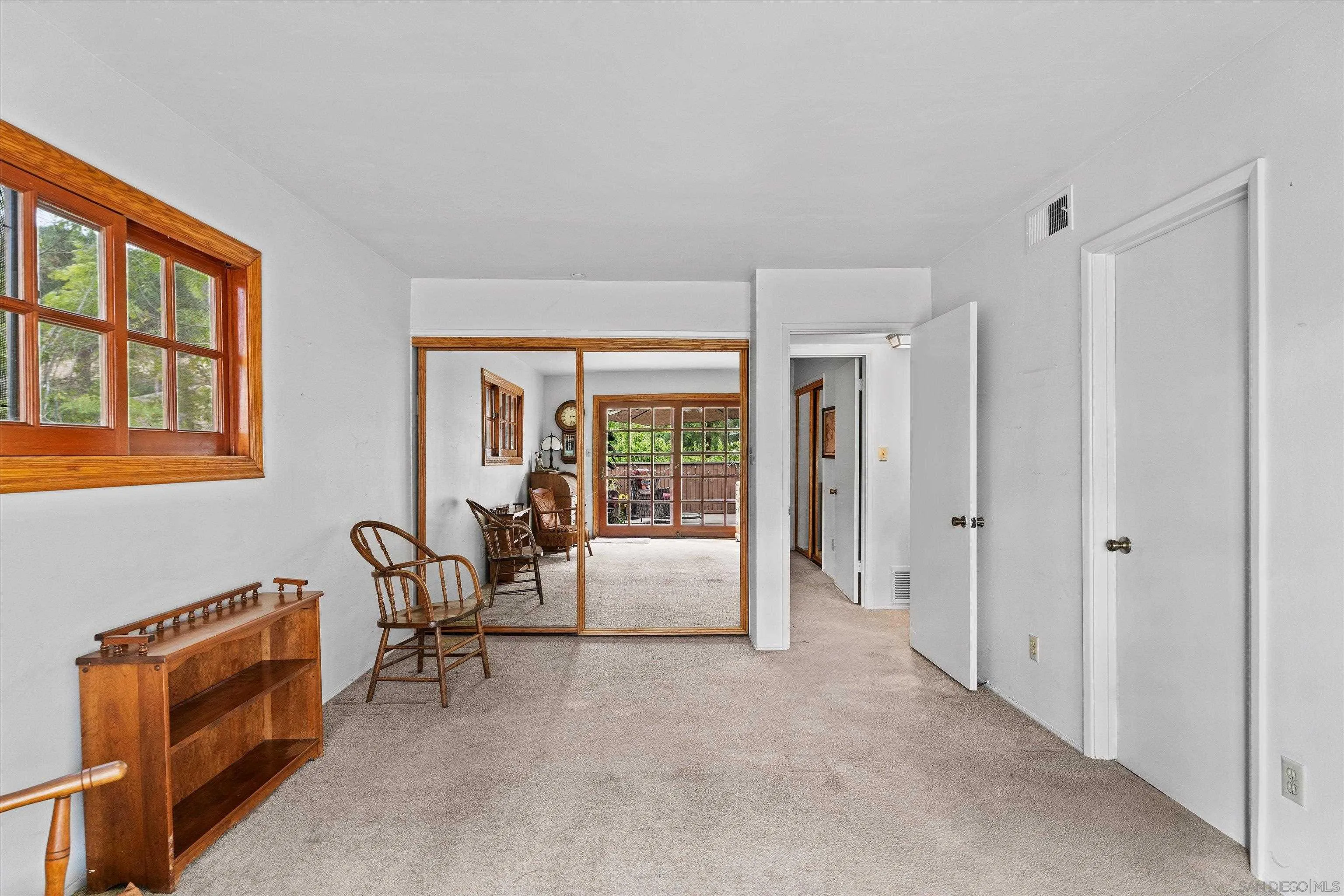 869 Van Horn Rd