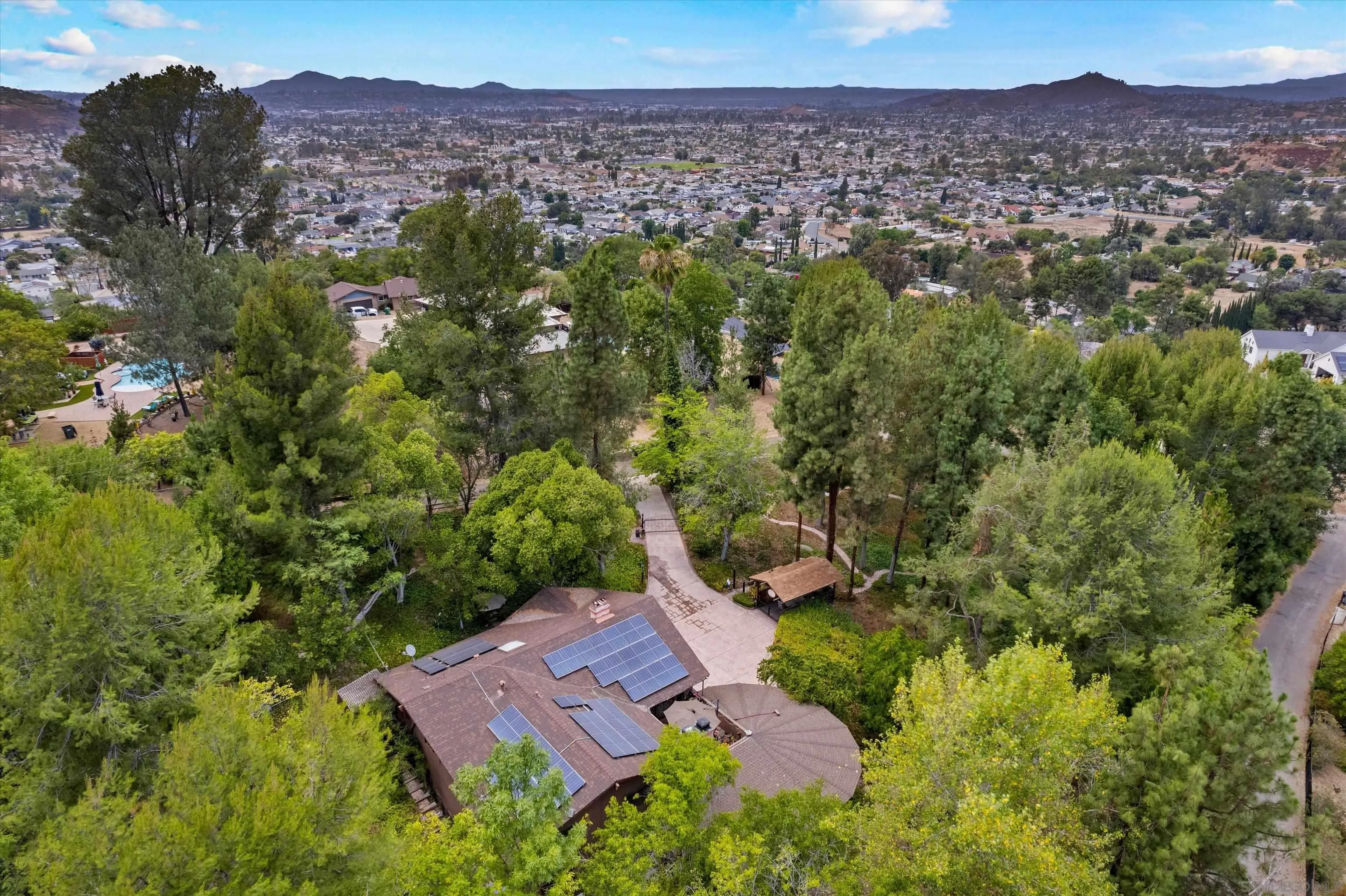 869 Van Horn Rd