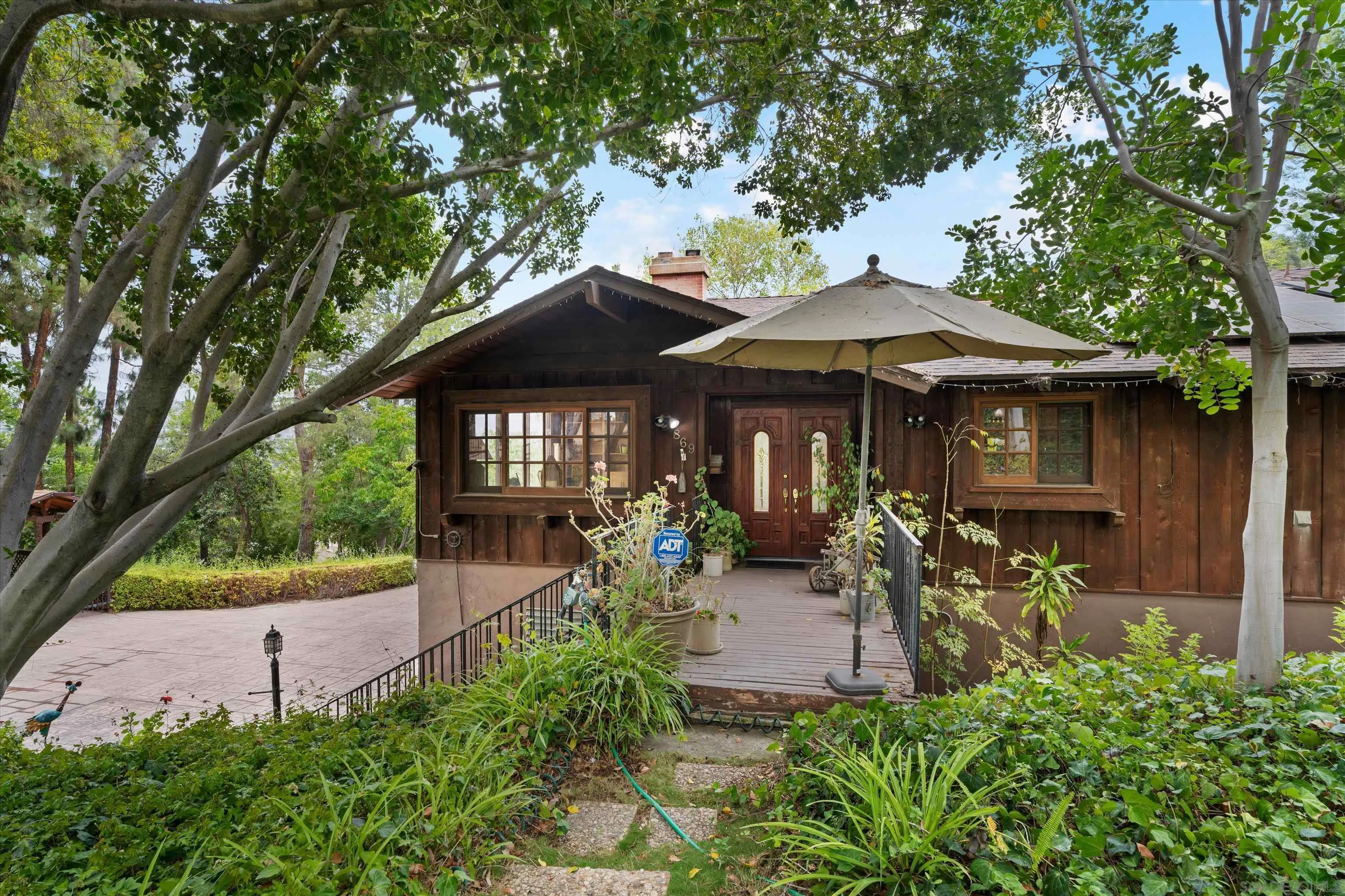 869 Van Horn Rd