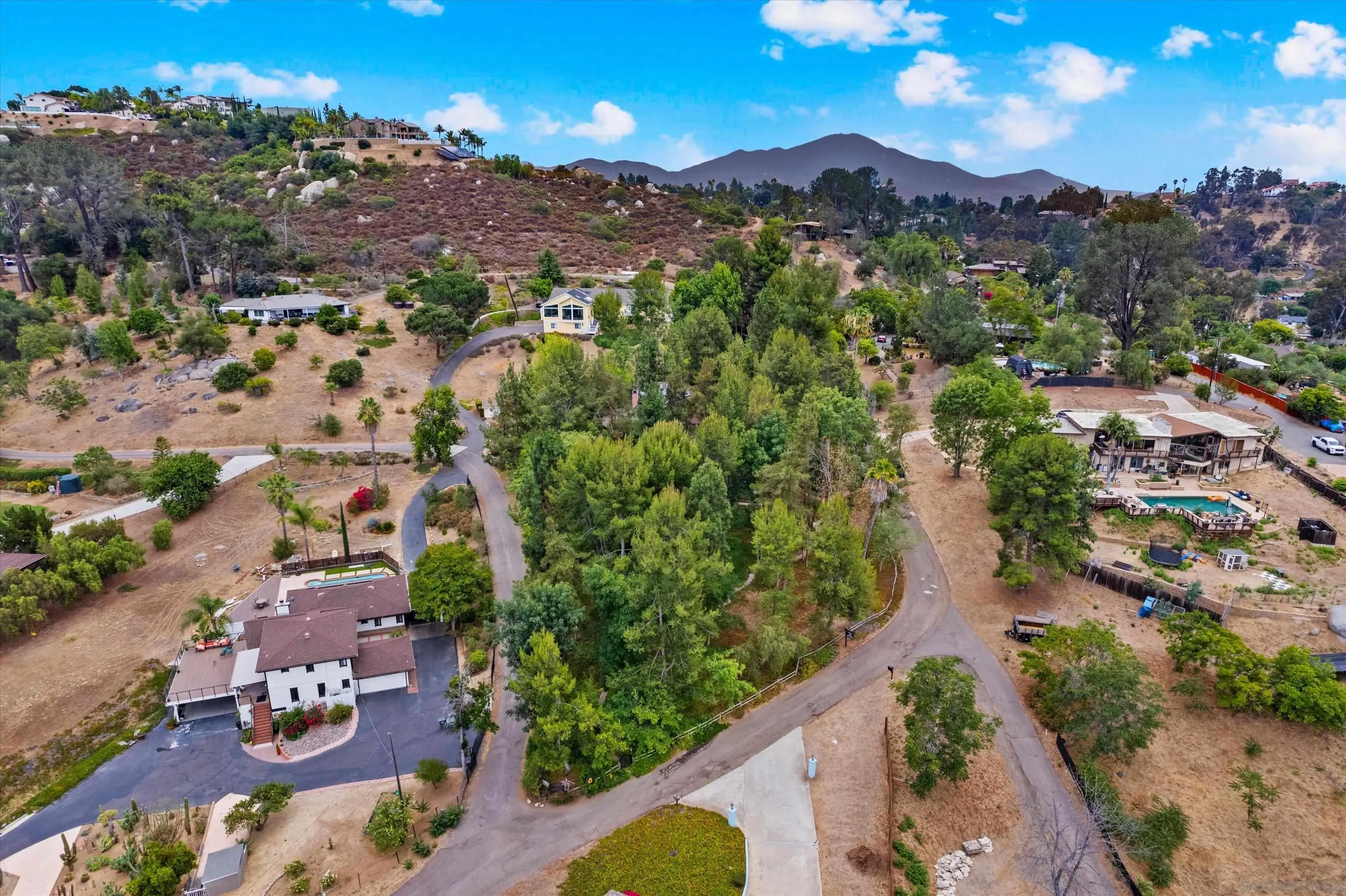 869 Van Horn Rd