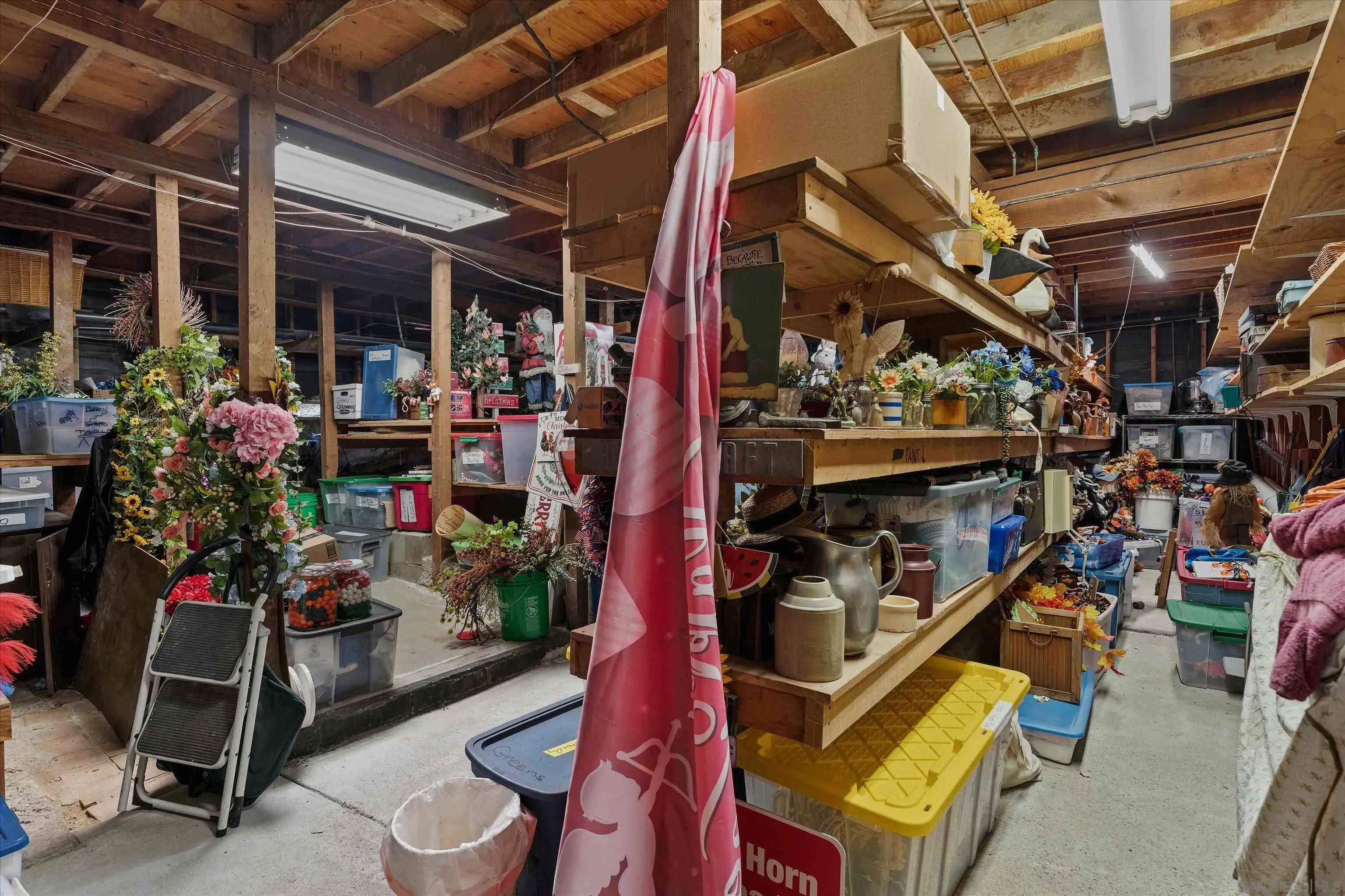869 Van Horn Rd