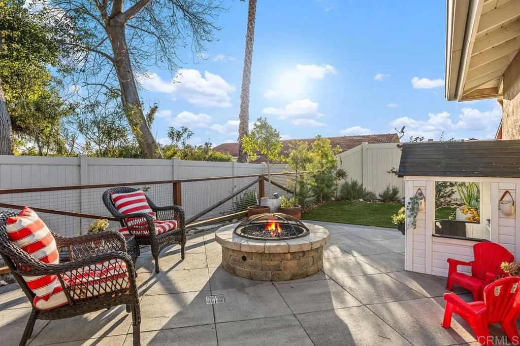 1381 Portola Avenue
