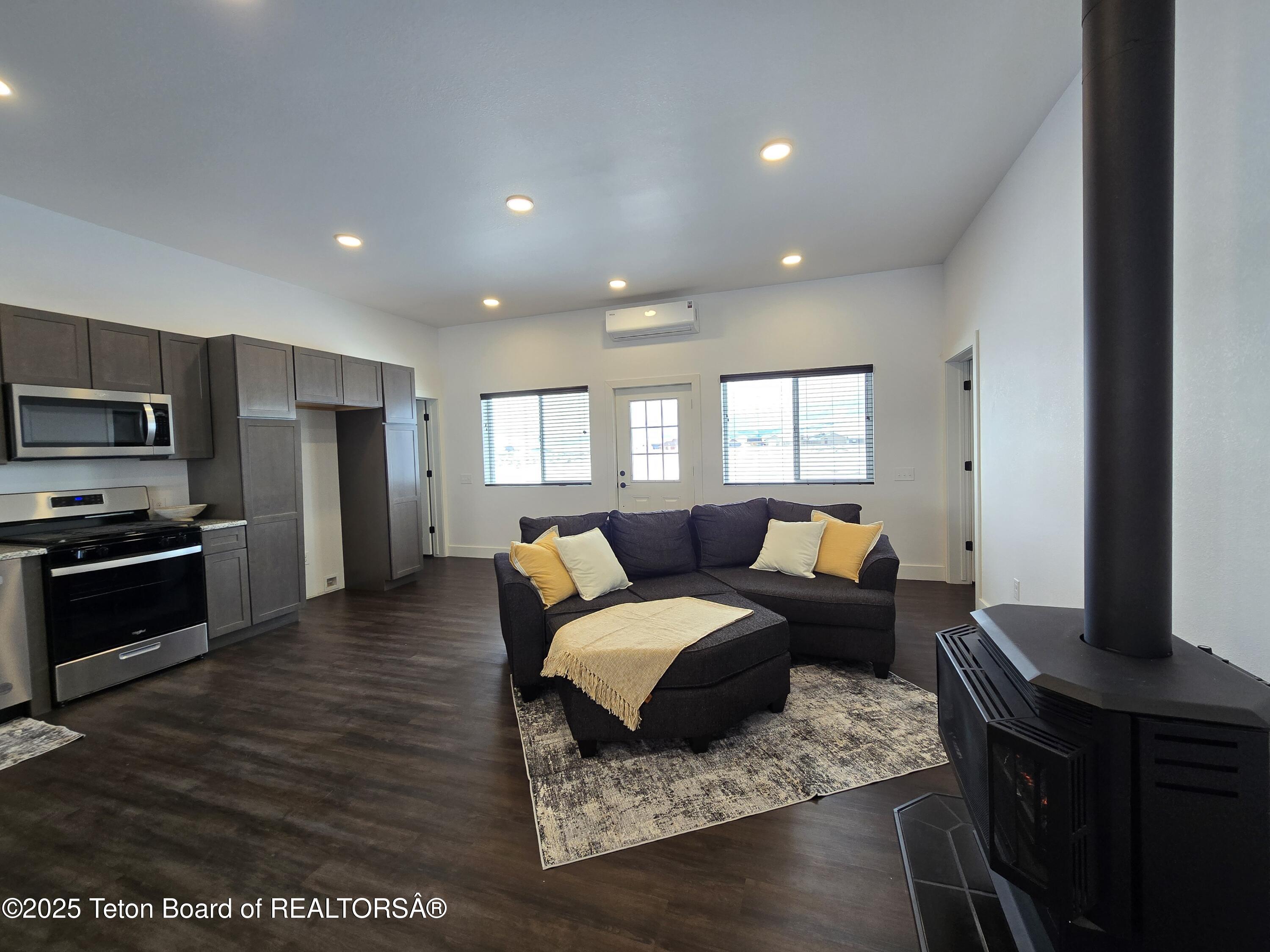 19 ARAPAHO Trail