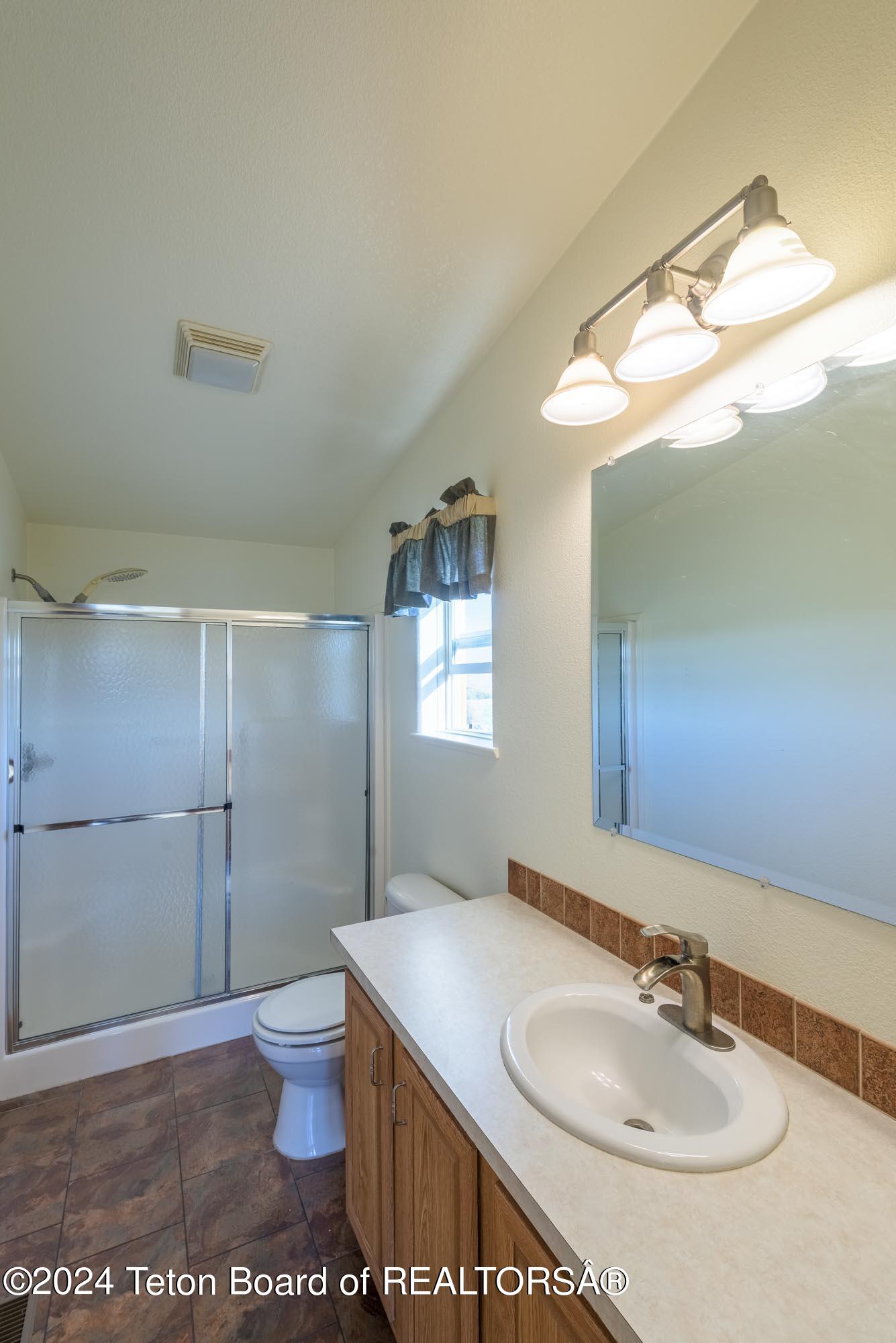 172 MEADOW LARK Lane
