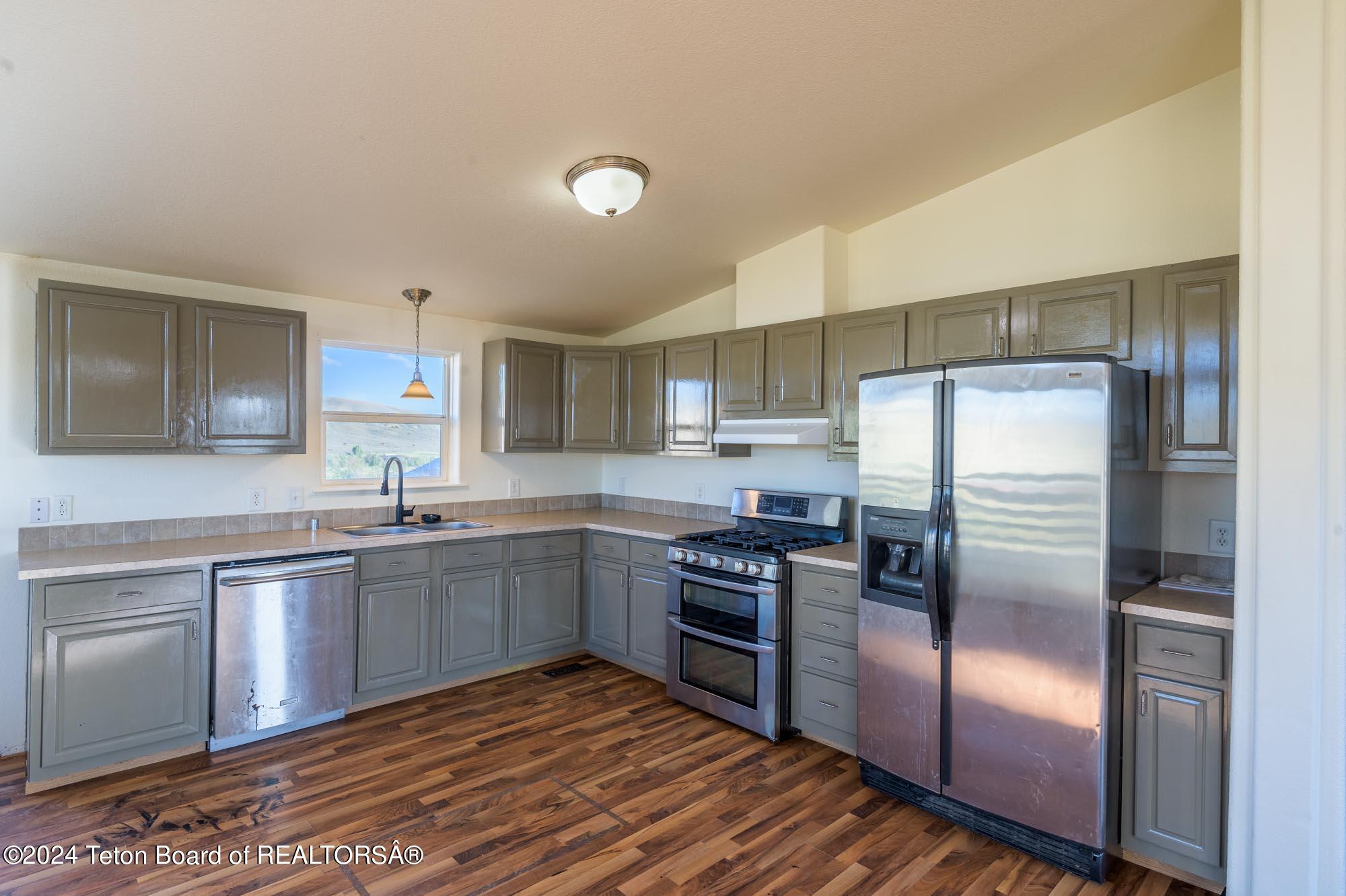 172 MEADOW LARK Lane