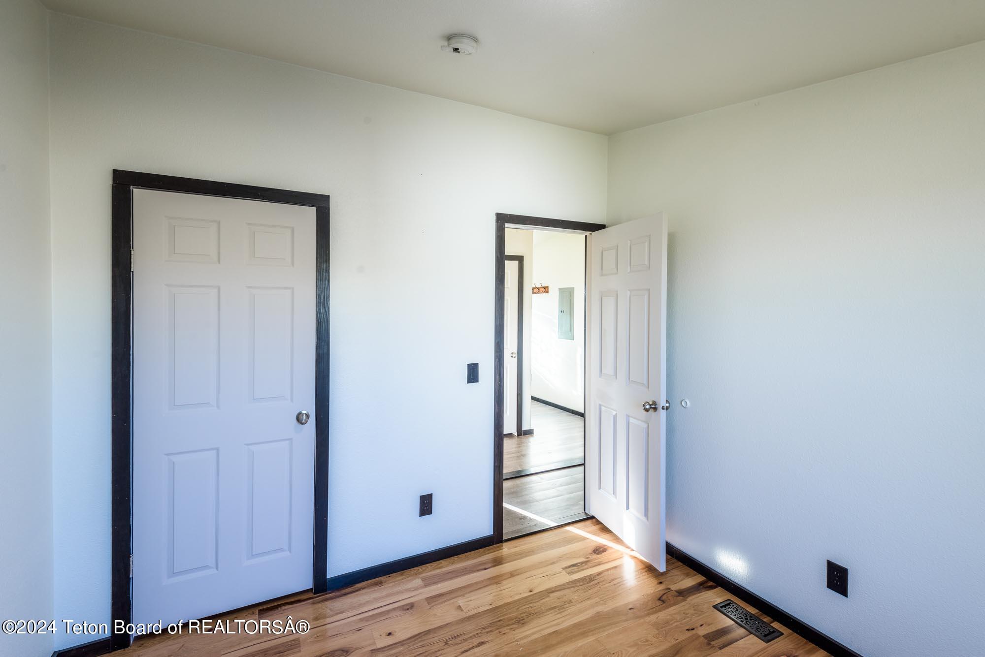 172 MEADOW LARK Lane