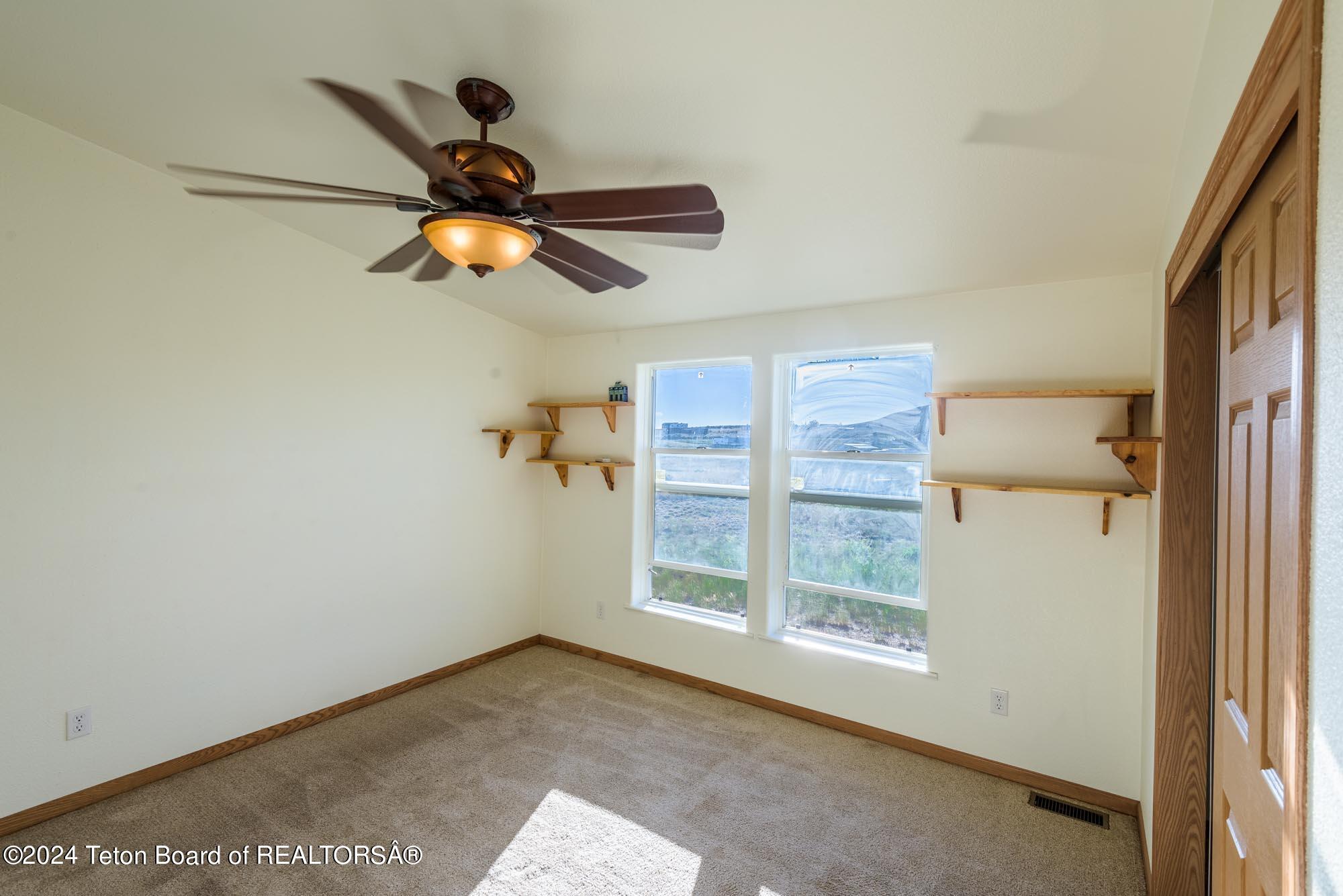 172 MEADOW LARK Lane