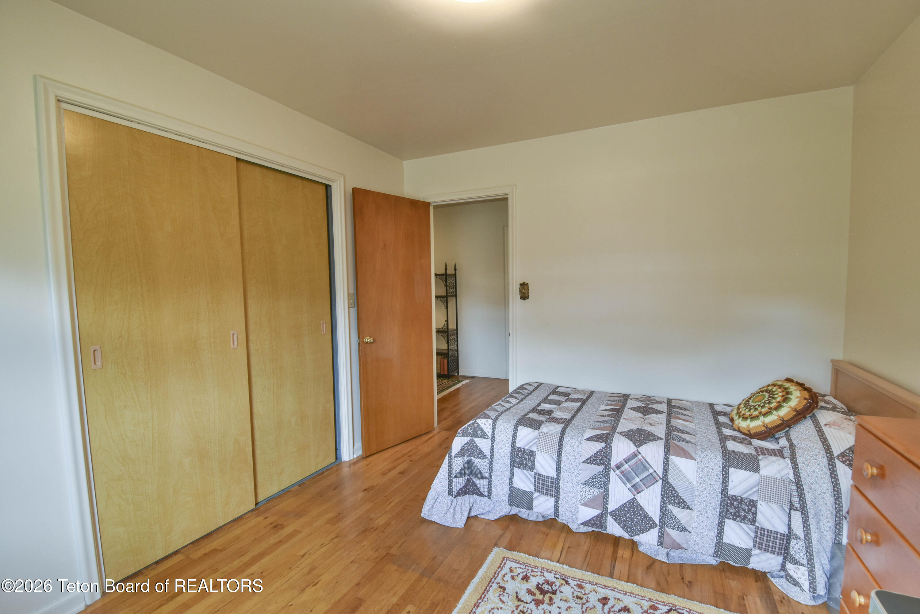 382 N MAYBELL Avenue