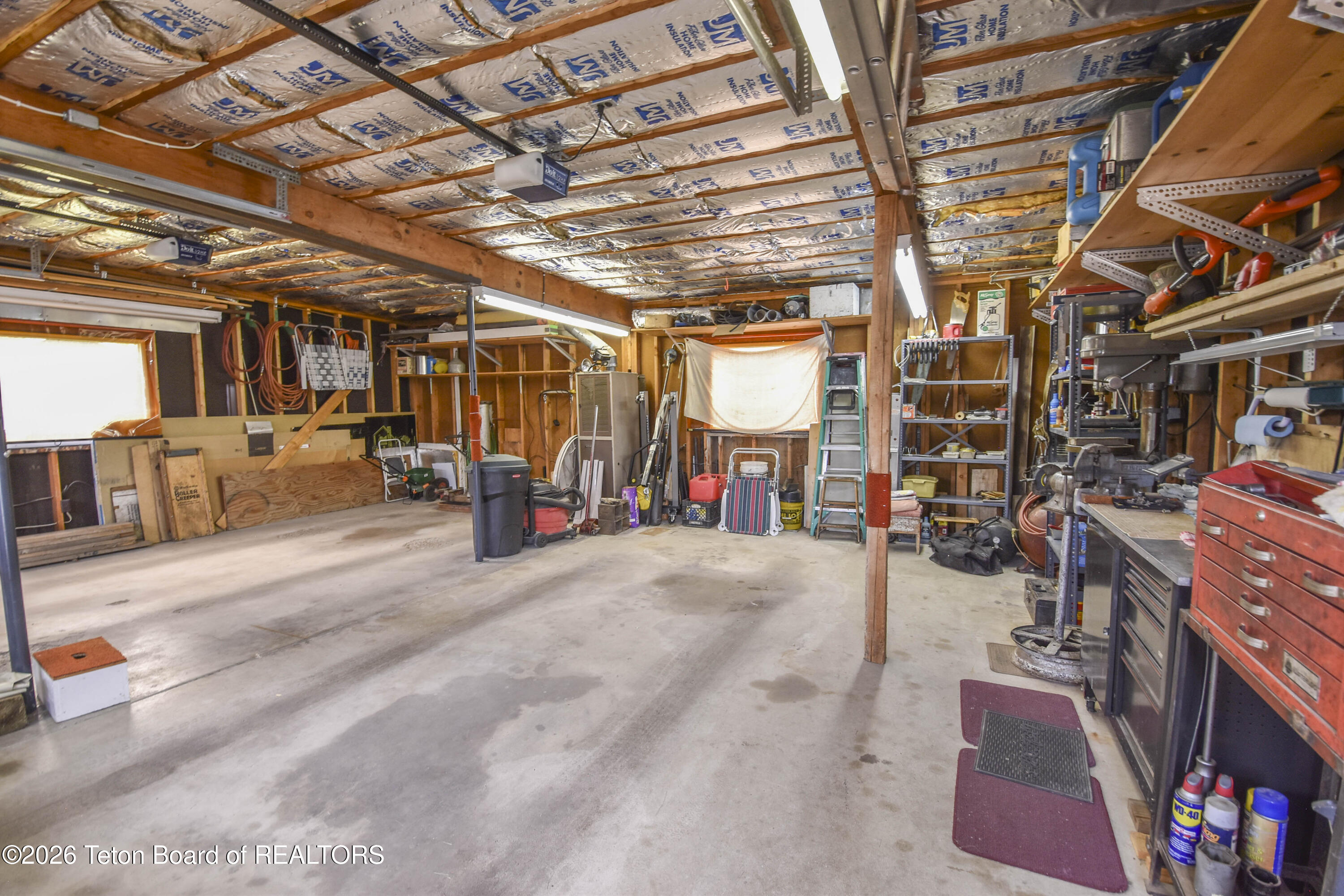 382 N MAYBELL Avenue