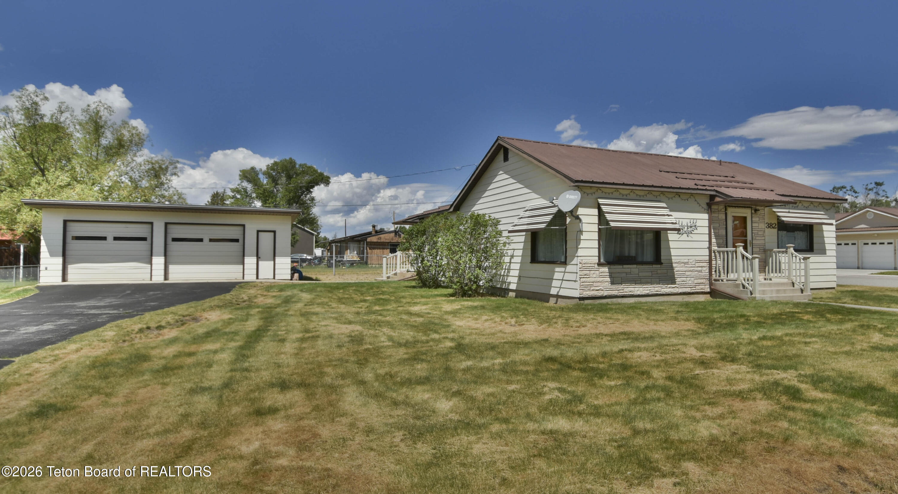 382 N MAYBELL Avenue
