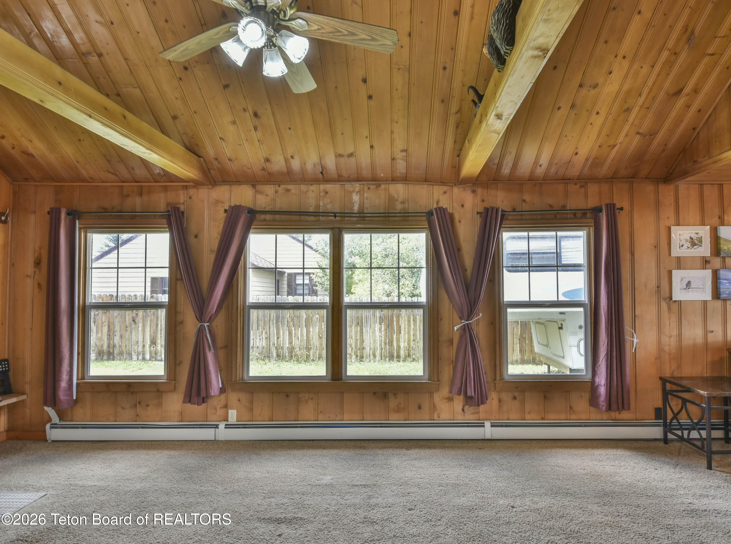 855 PINEY Drive