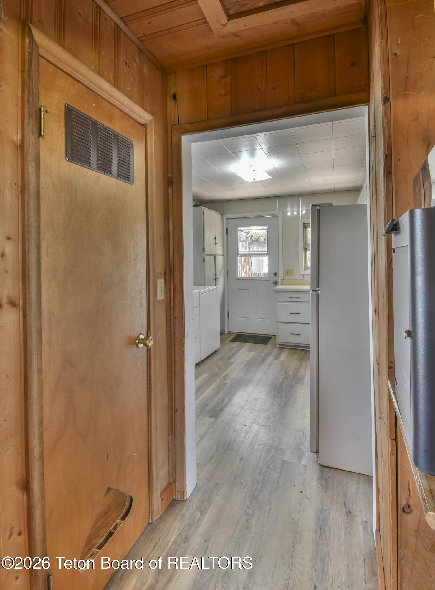 855 PINEY Drive