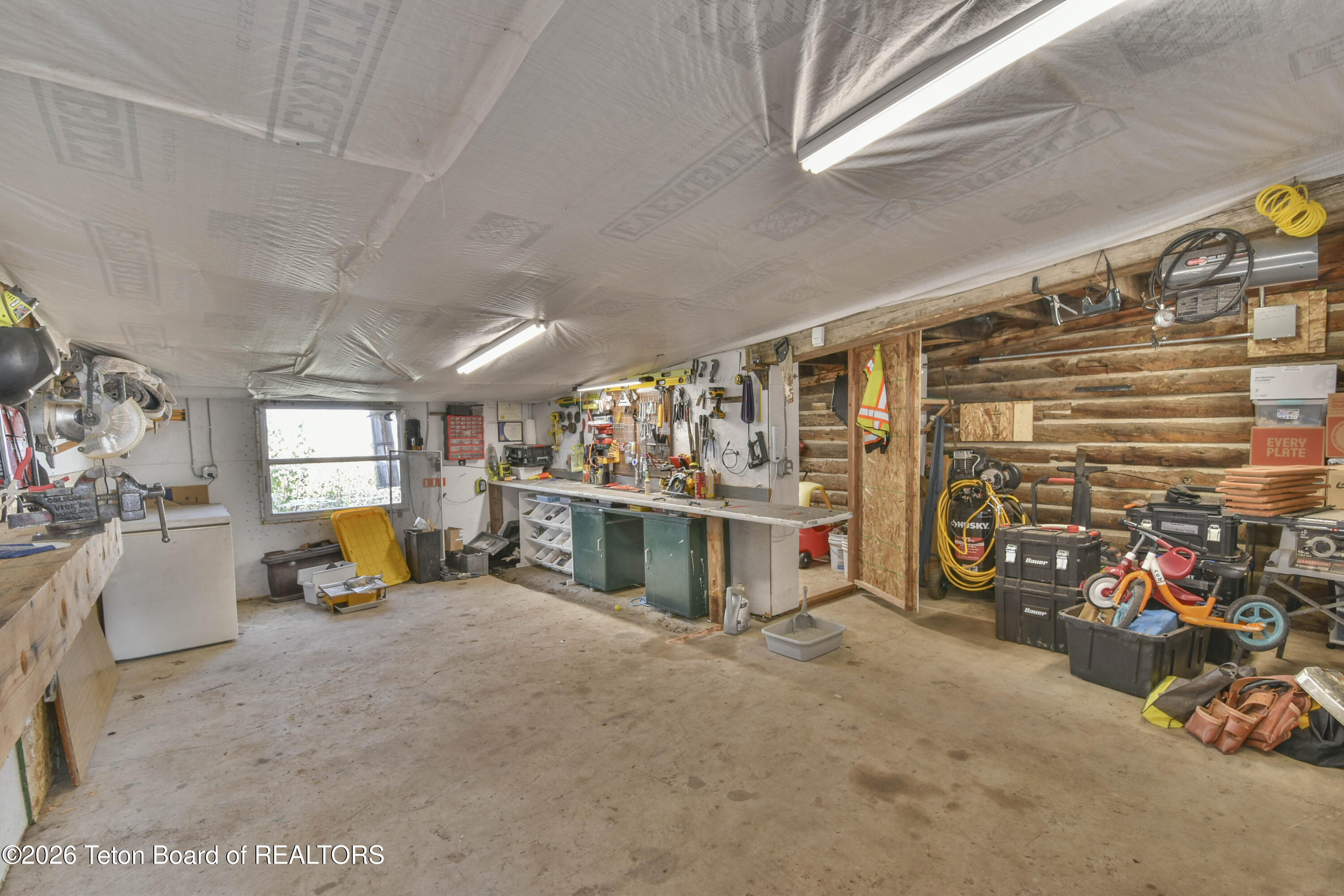 855 PINEY Drive