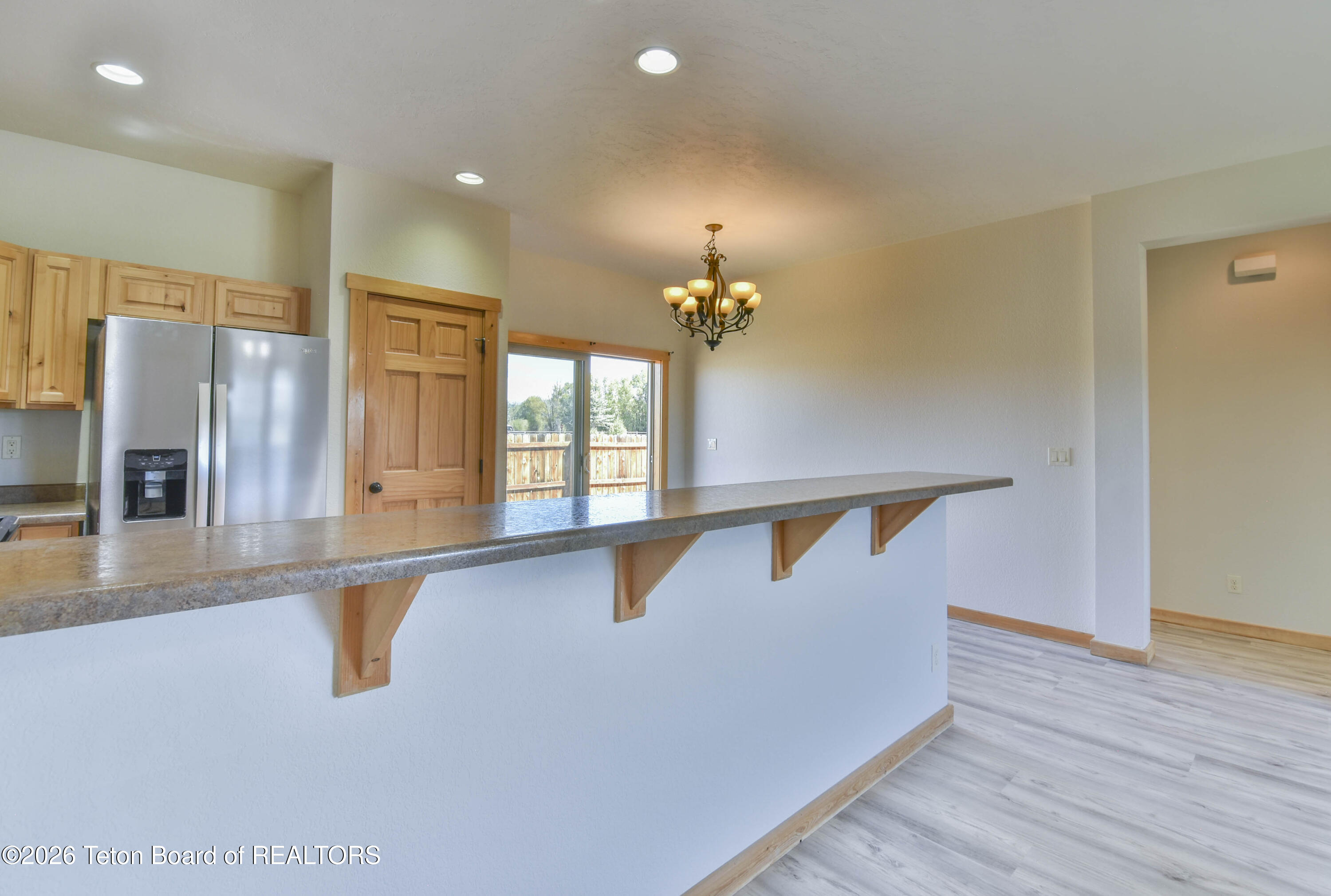 815 DRIFTWOOD Street
