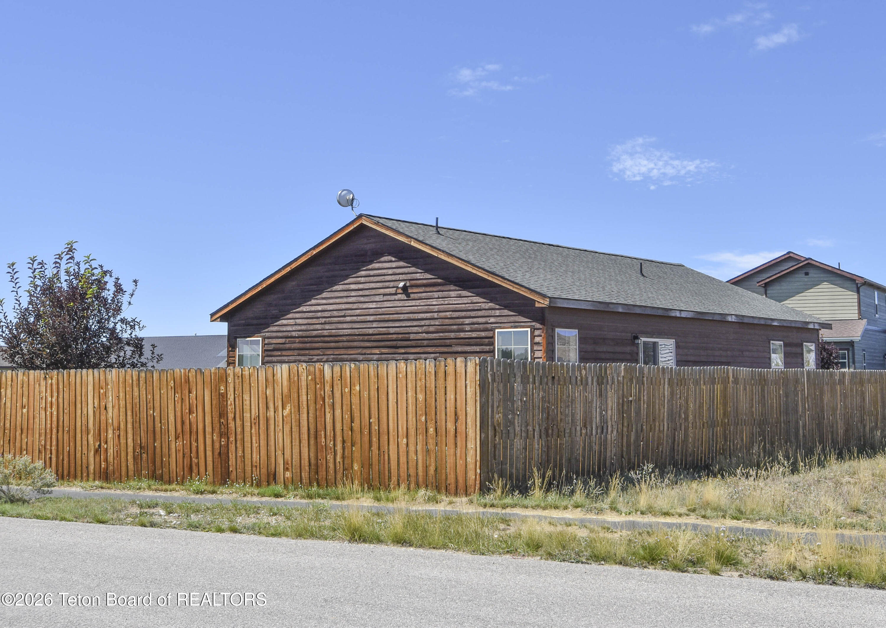 815 DRIFTWOOD Street