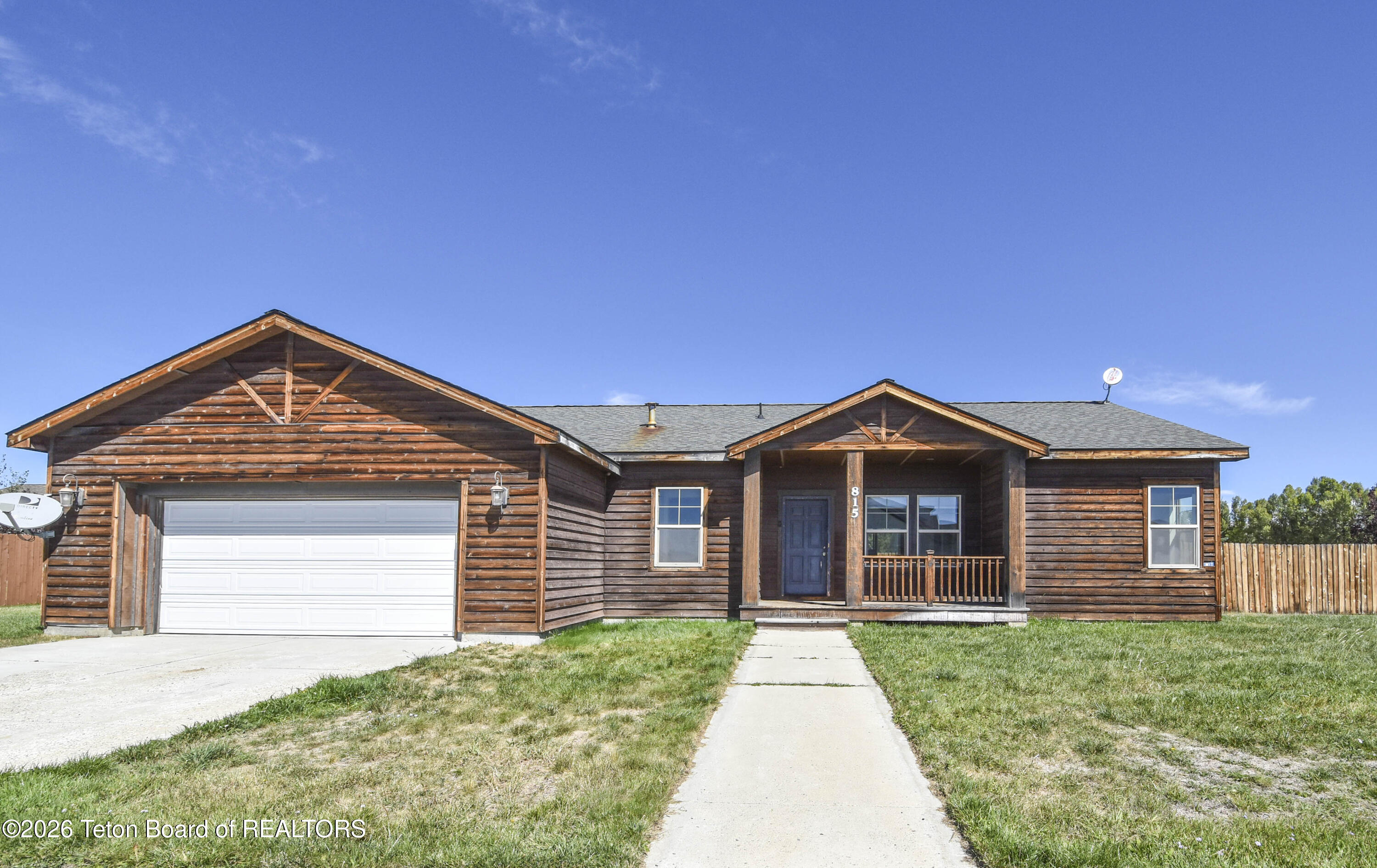 815 DRIFTWOOD Street