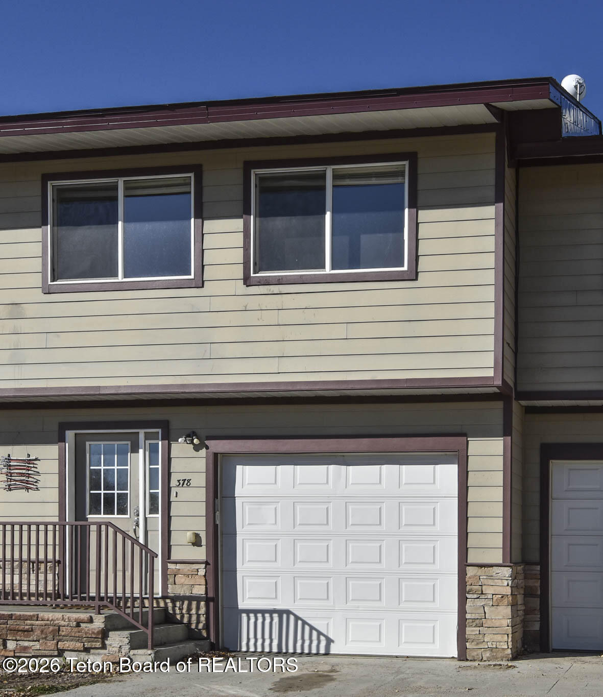 378 COLE Avenue