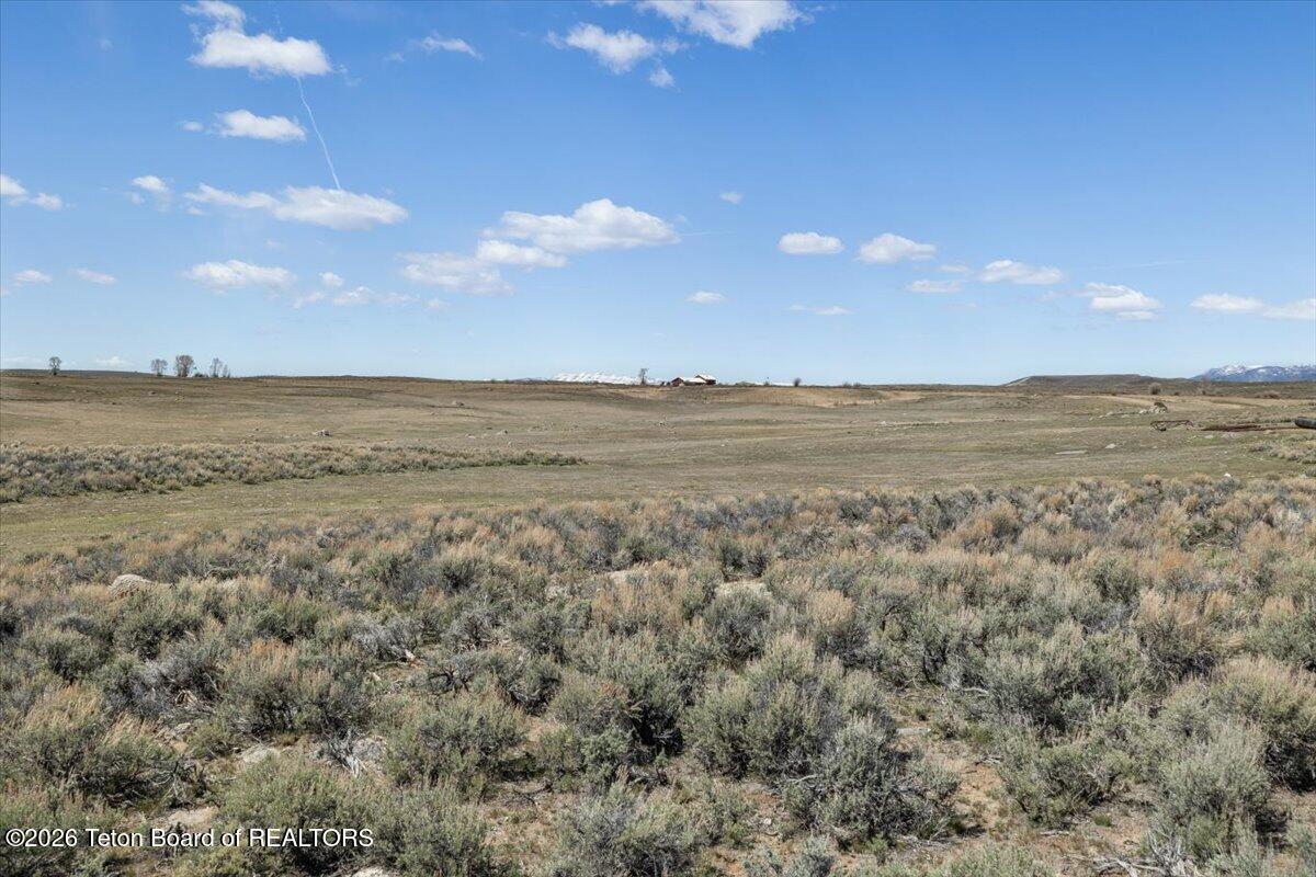 TBD WILLOW LAKE RD, TRACT 1 Road