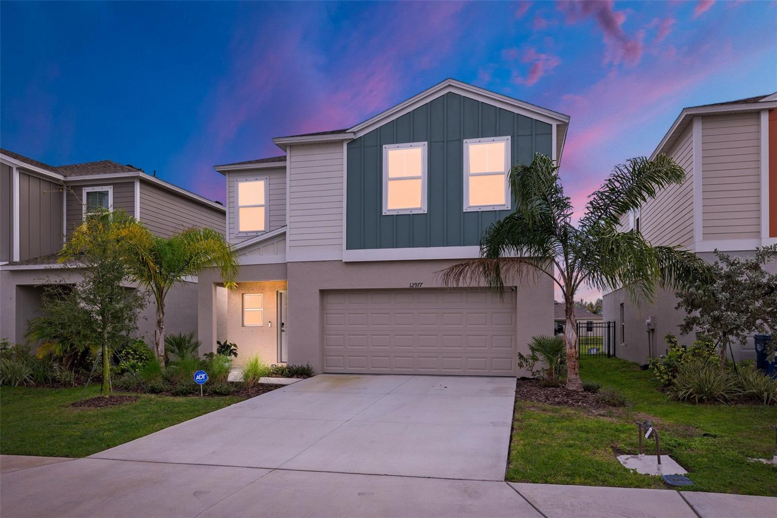 12977 OAK HILL WAY