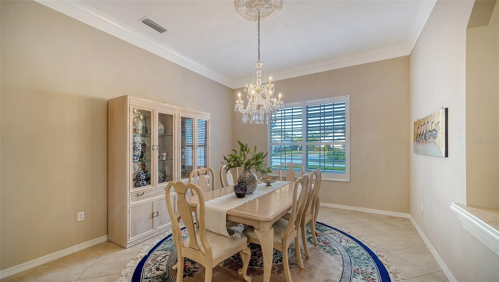 7412 LINKS CT