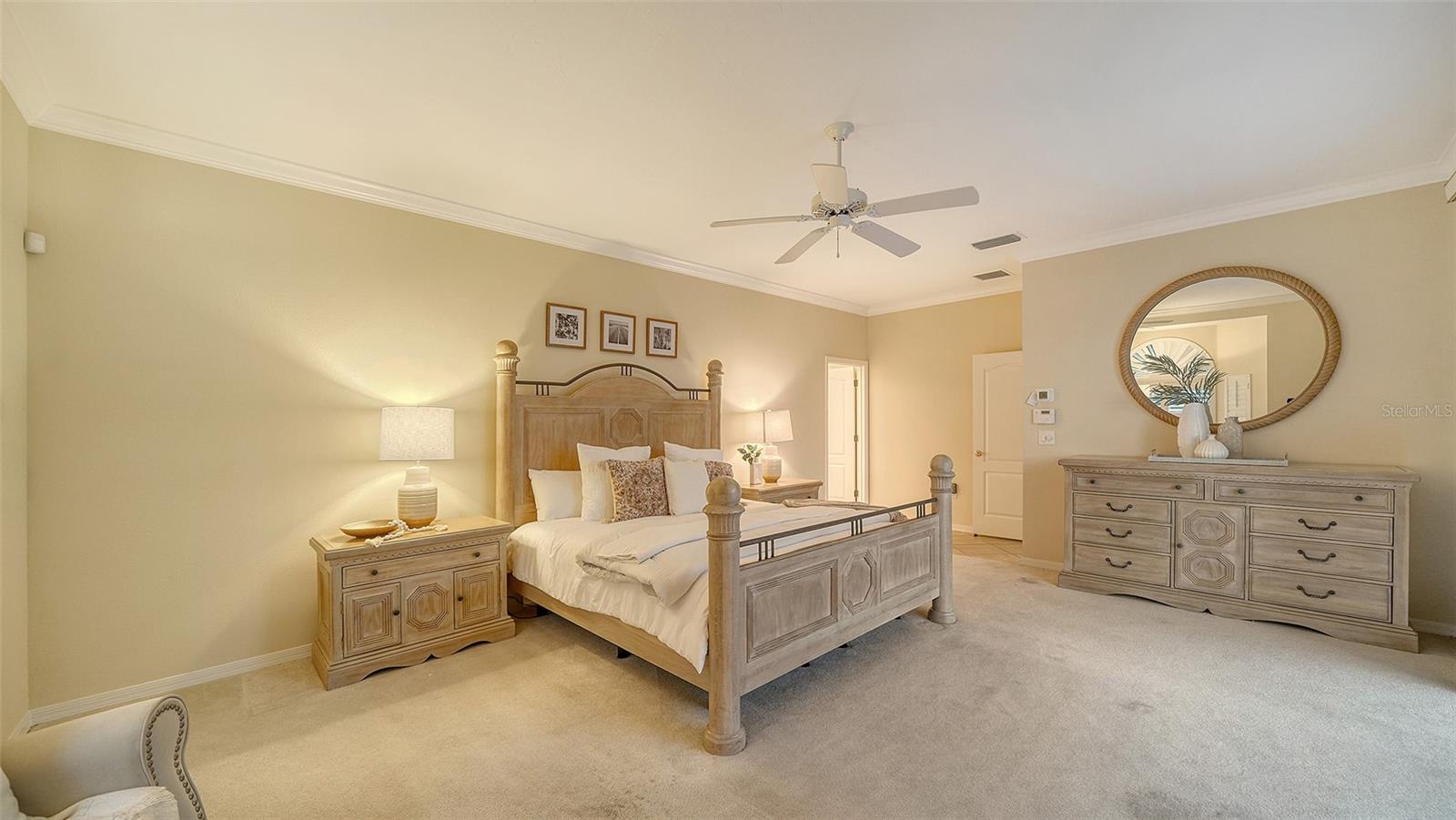 7412 LINKS CT