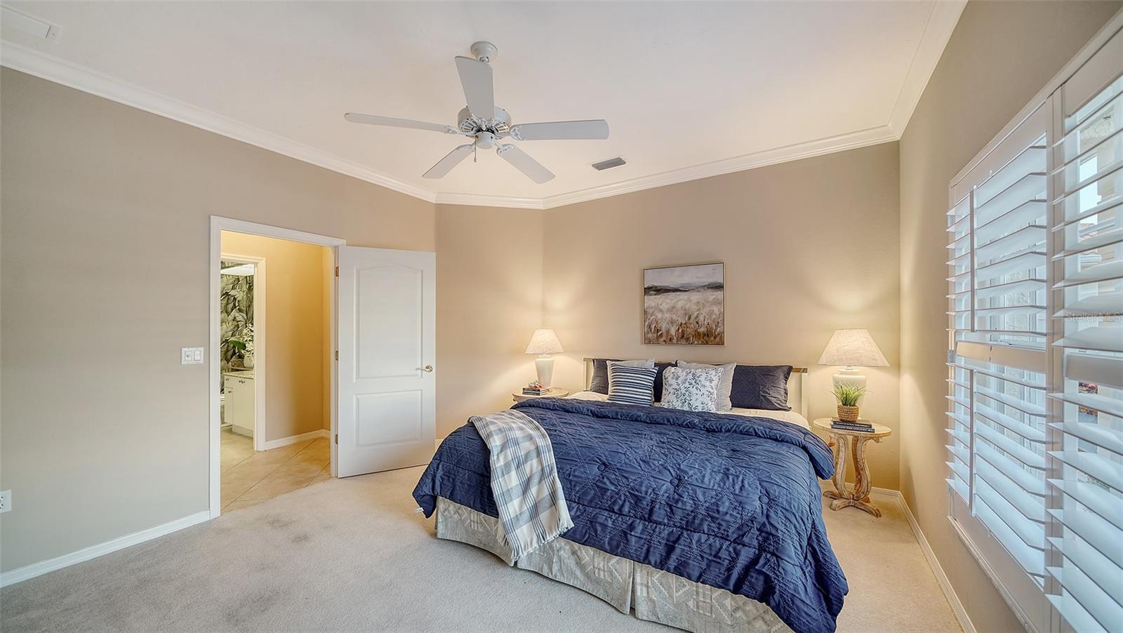 7412 LINKS CT