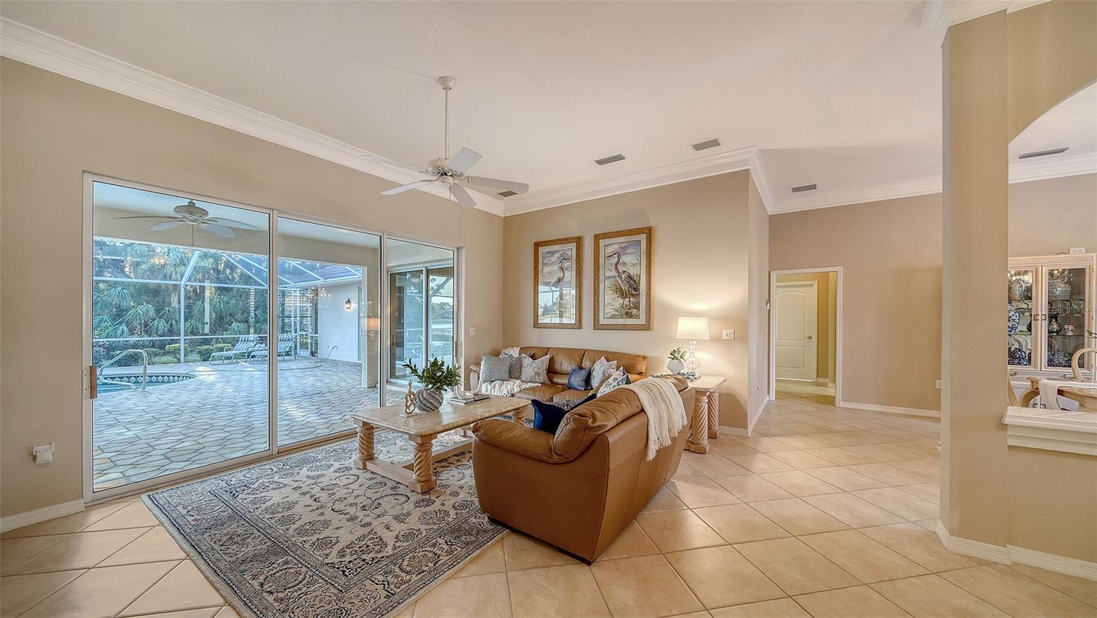 7412 LINKS CT