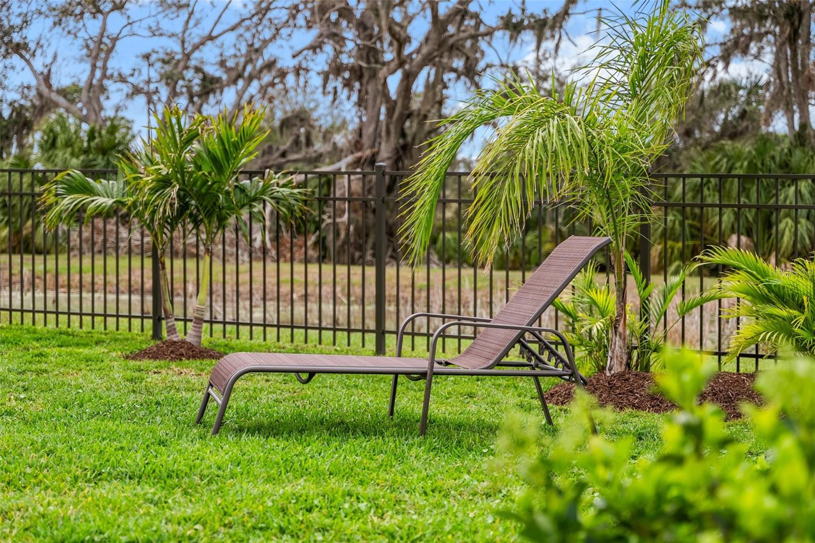 8619 FIREFLY PL