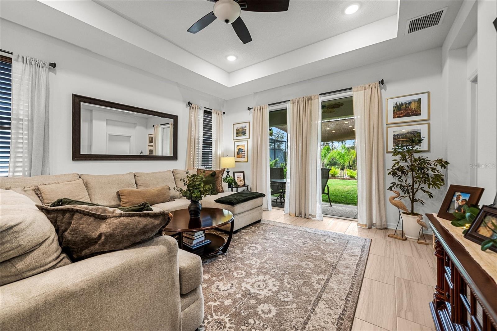 8619 FIREFLY PL