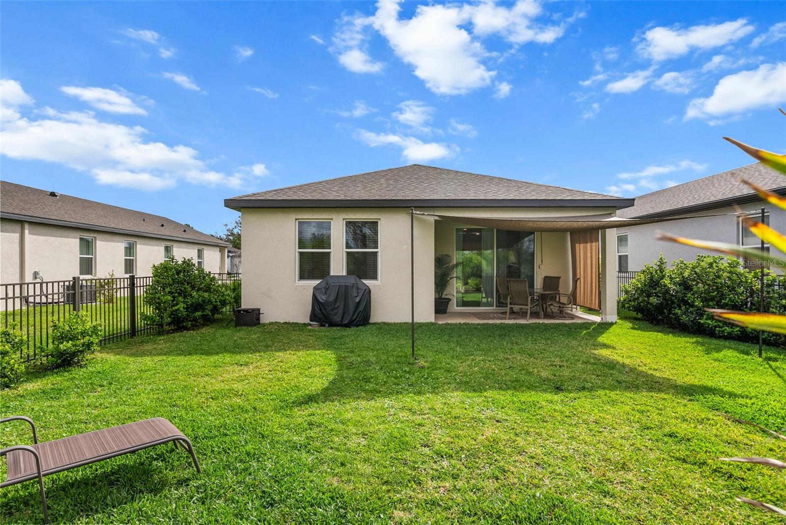 8619 FIREFLY PL