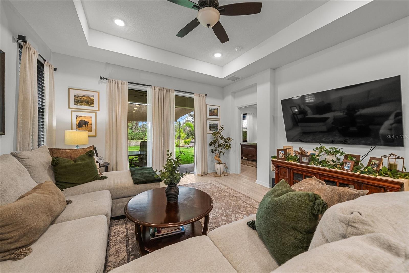 8619 FIREFLY PL