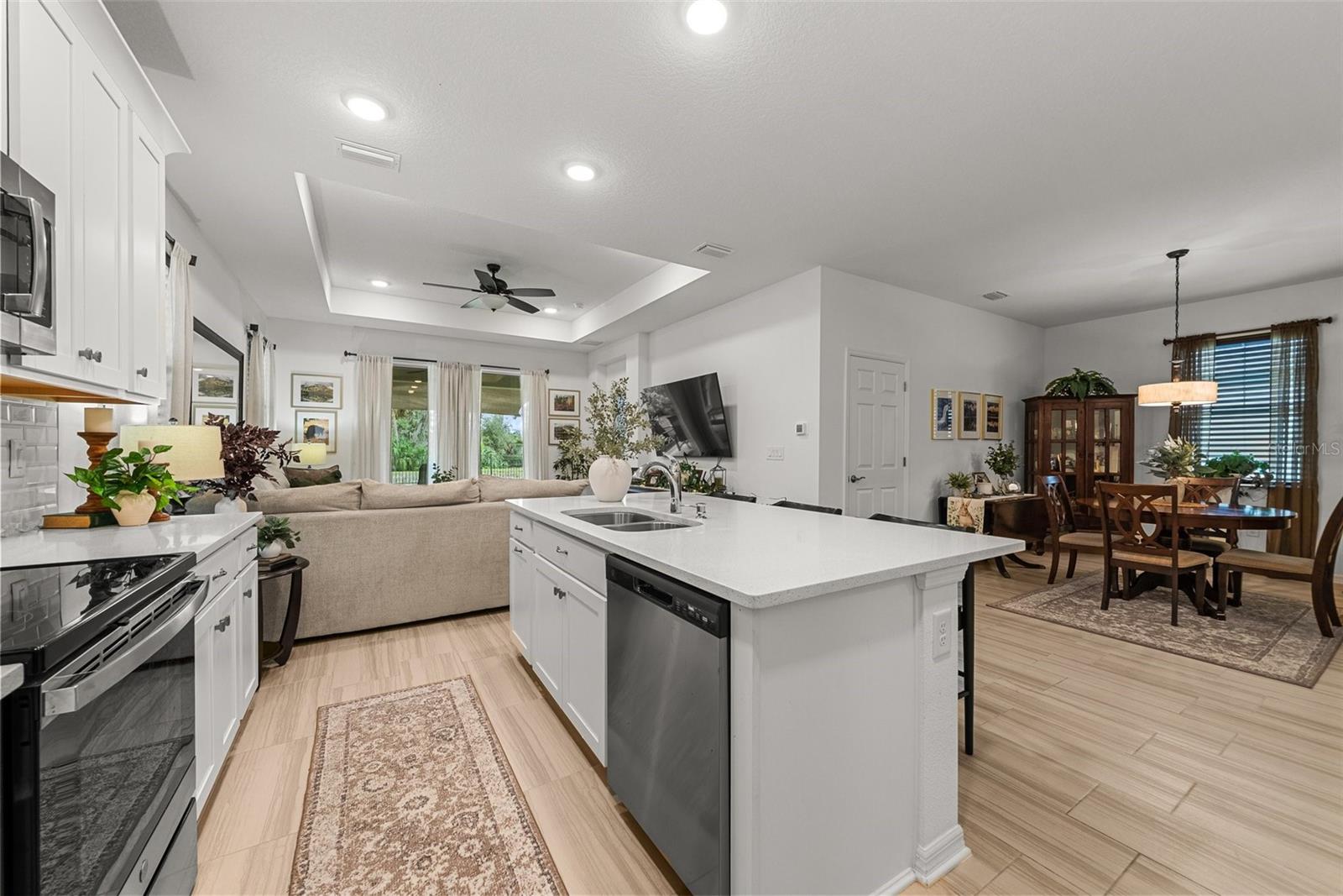 8619 FIREFLY PL