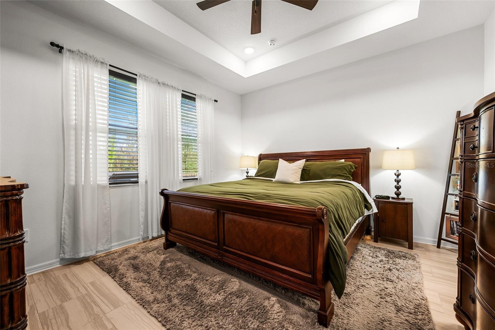 8619 FIREFLY PL