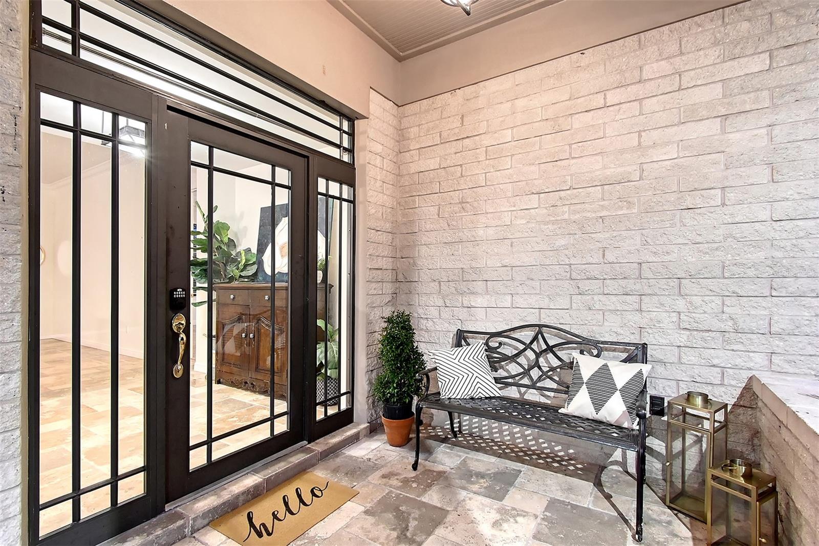 5935 RIVER FOREST CIR