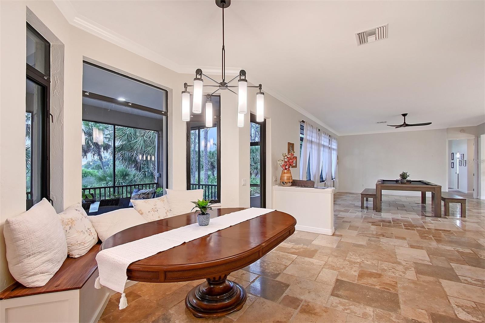5935 RIVER FOREST CIR