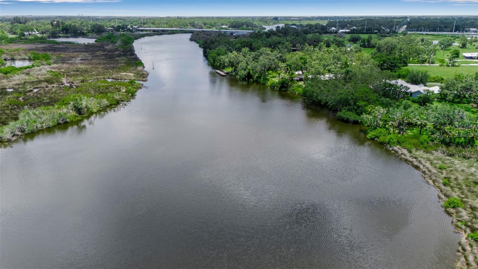 5935 RIVER FOREST CIR