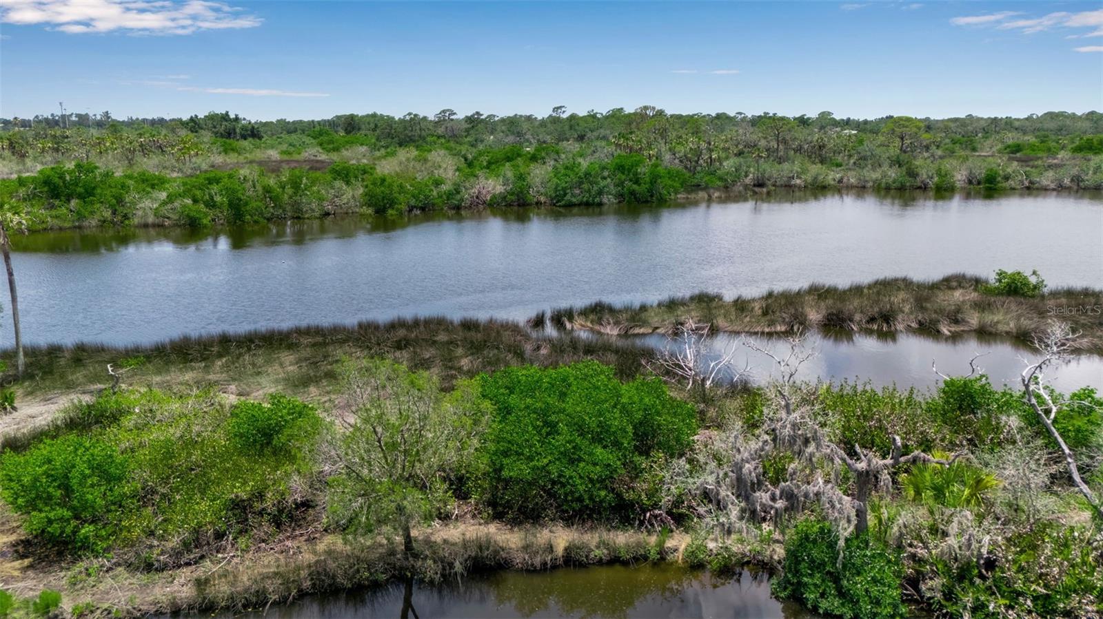 5935 RIVER FOREST CIR