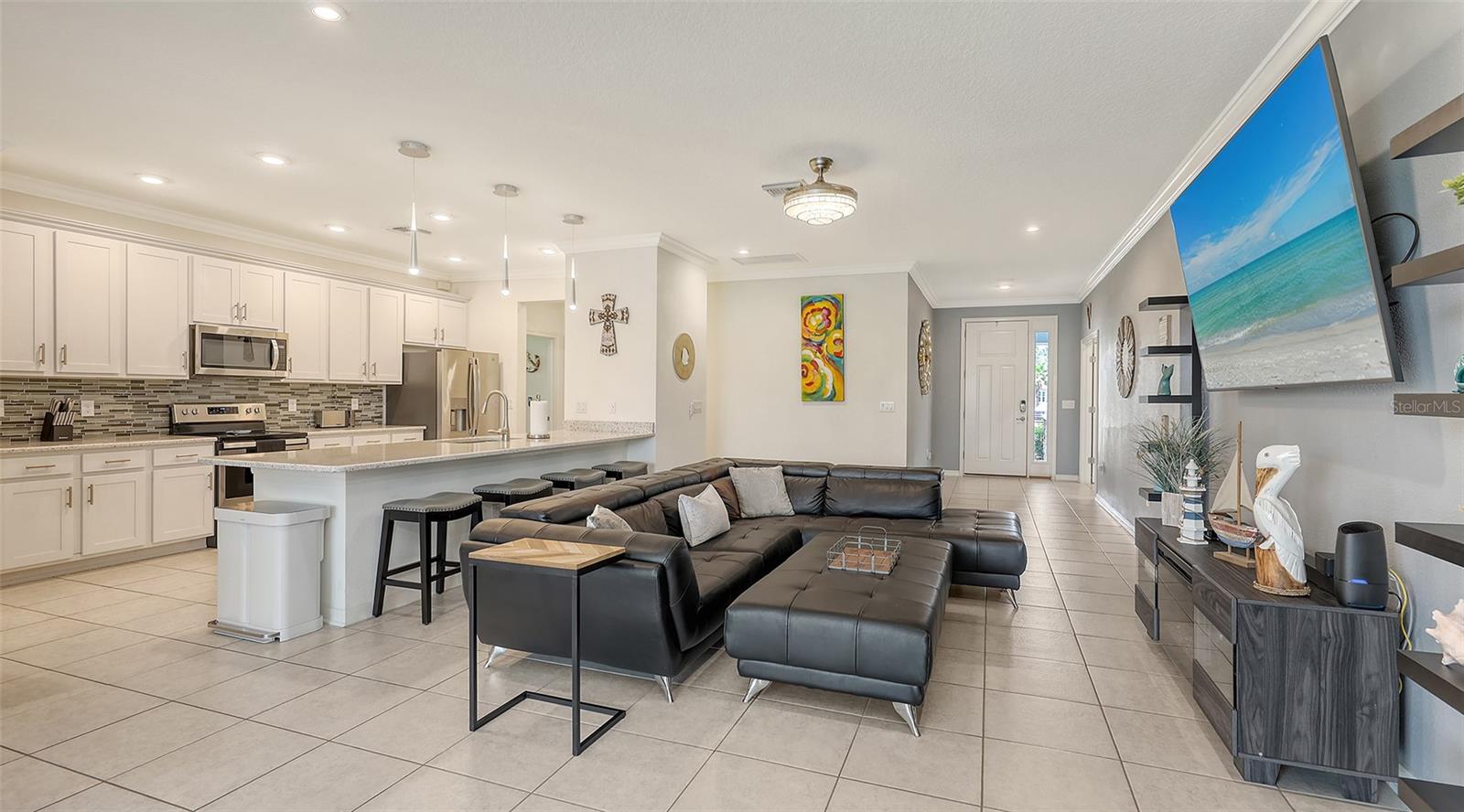 5910 HEVENA CT