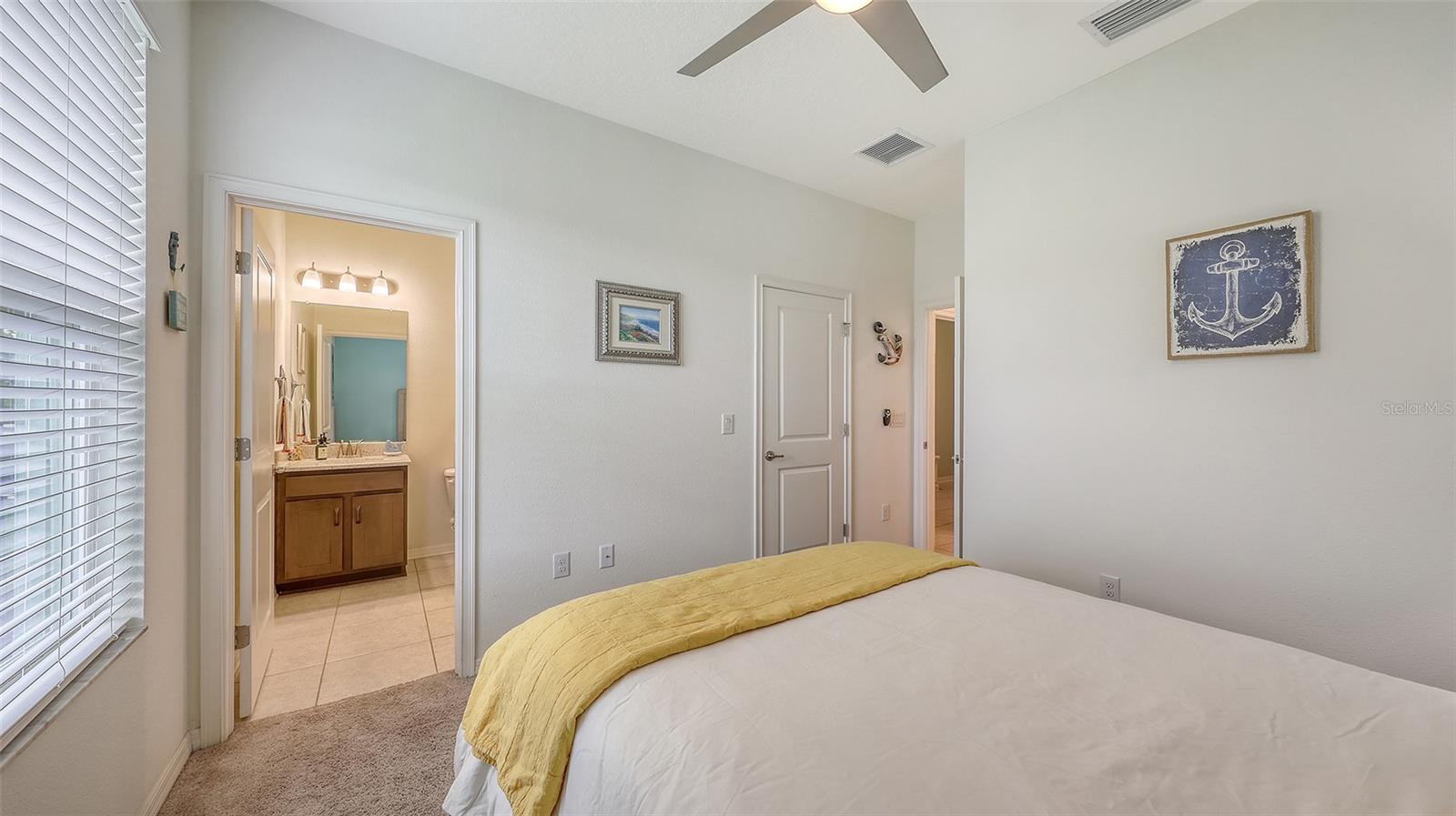 5910 HEVENA CT