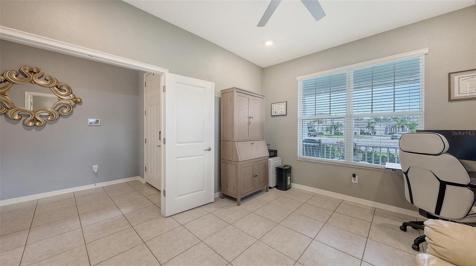 5910 HEVENA CT