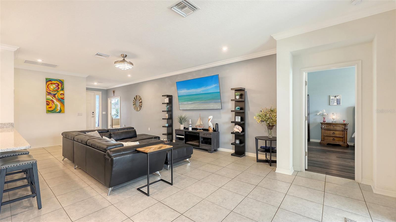 5910 HEVENA CT