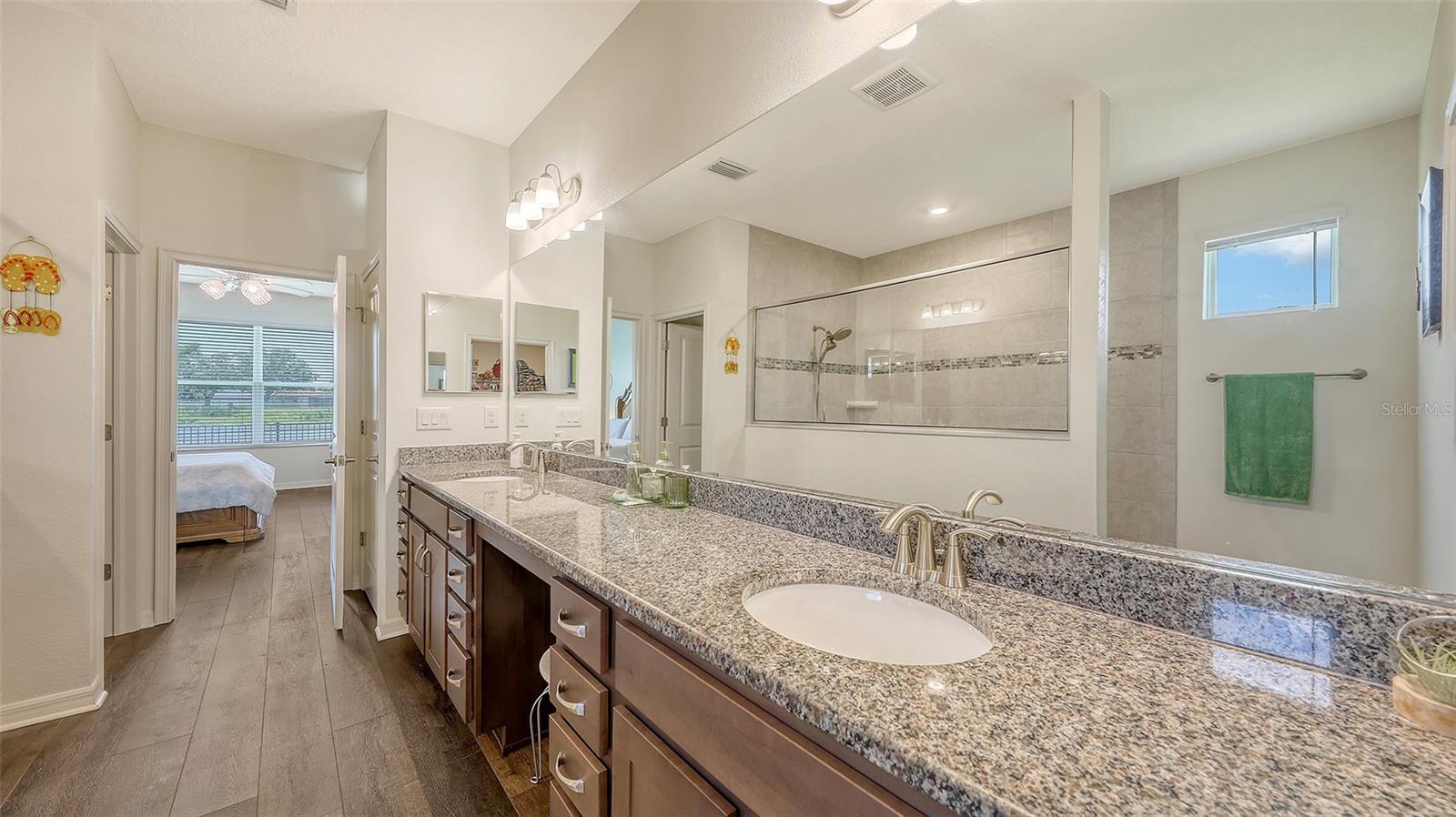 5910 HEVENA CT