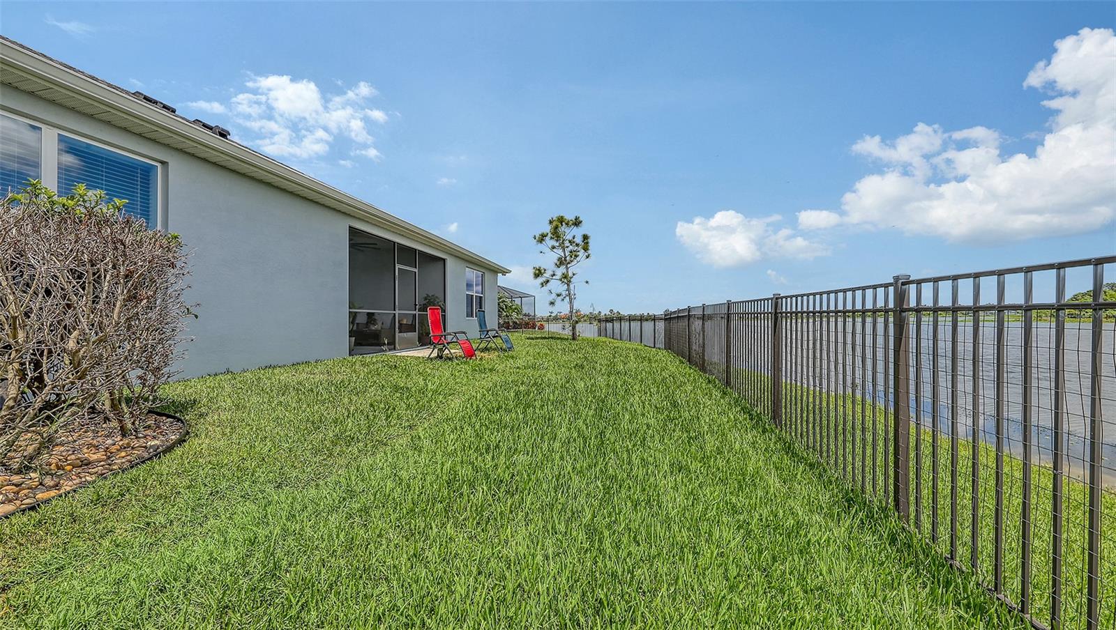 5910 HEVENA CT