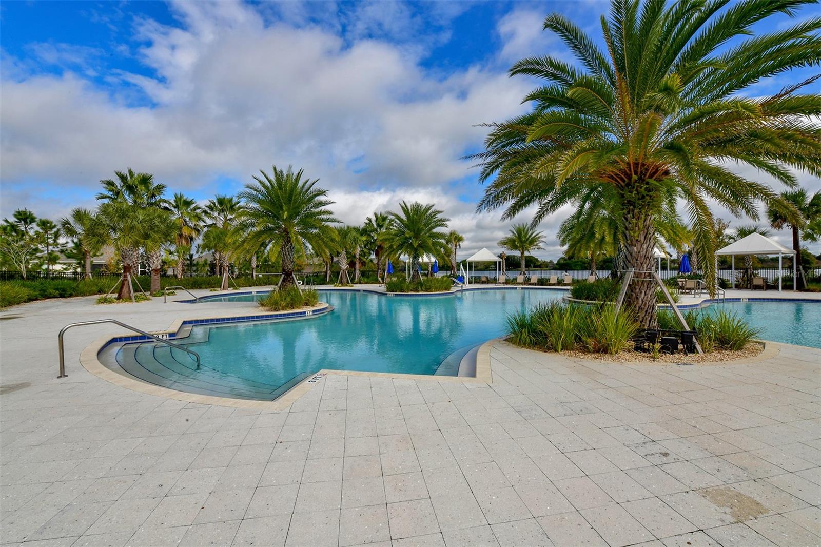 5910 HEVENA CT