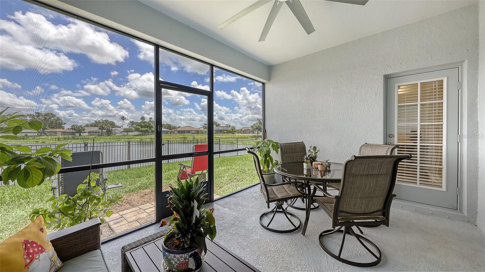 5910 HEVENA CT