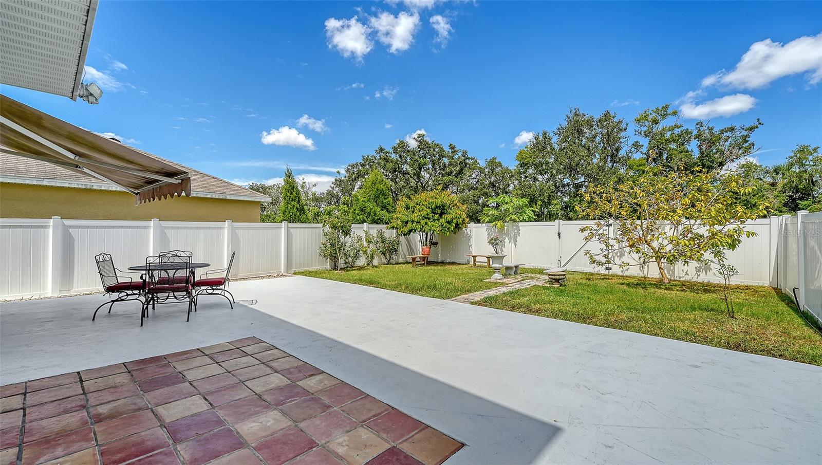 5206 WILLOW BREEZE WAY
