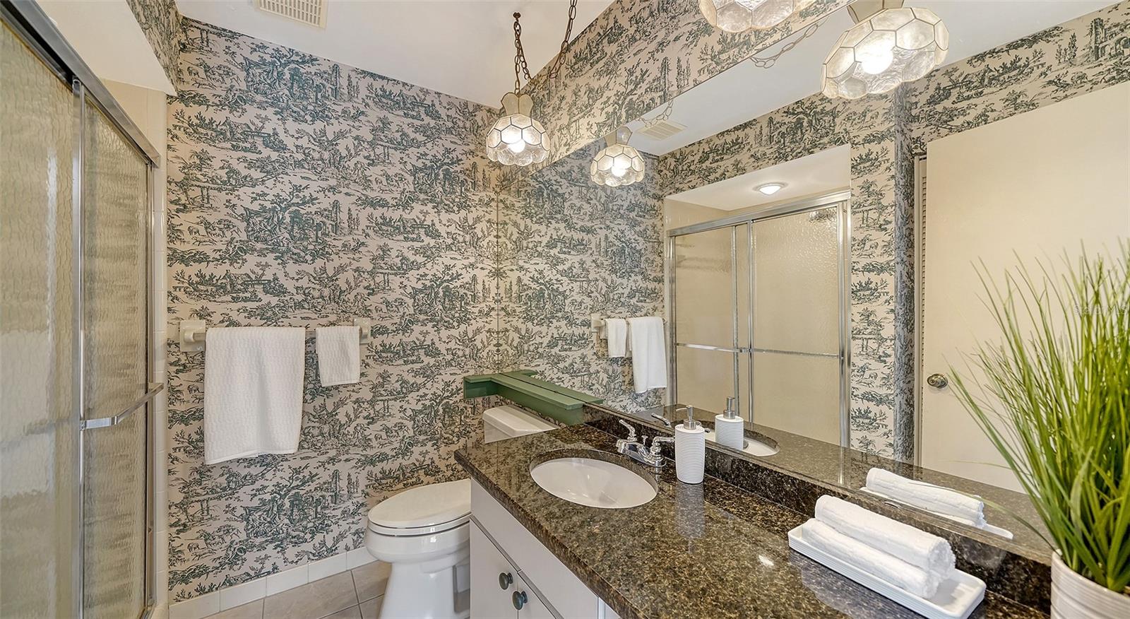 6810 9TH AVE W