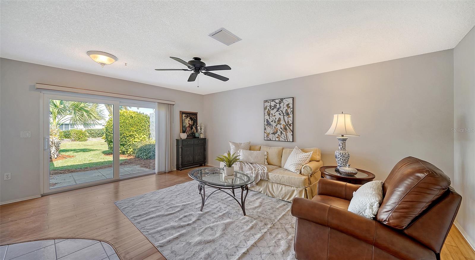 6810 9TH AVE W