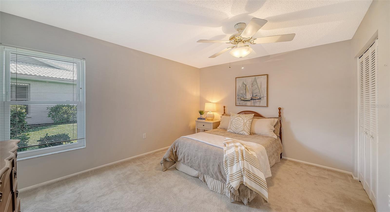 6810 9TH AVE W