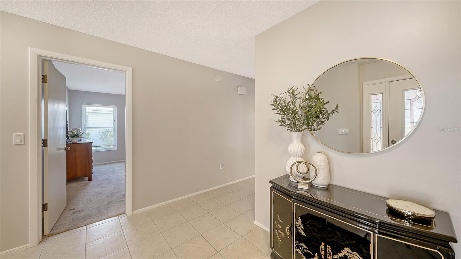6810 9TH AVE W